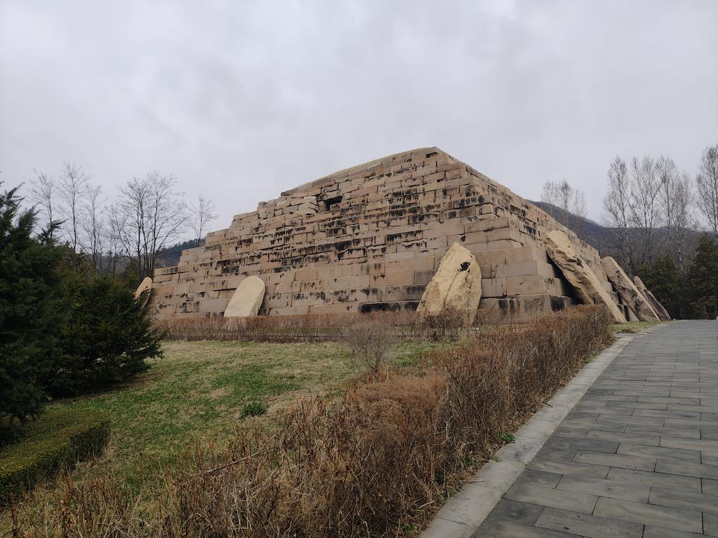 260407092249216 将軍塚